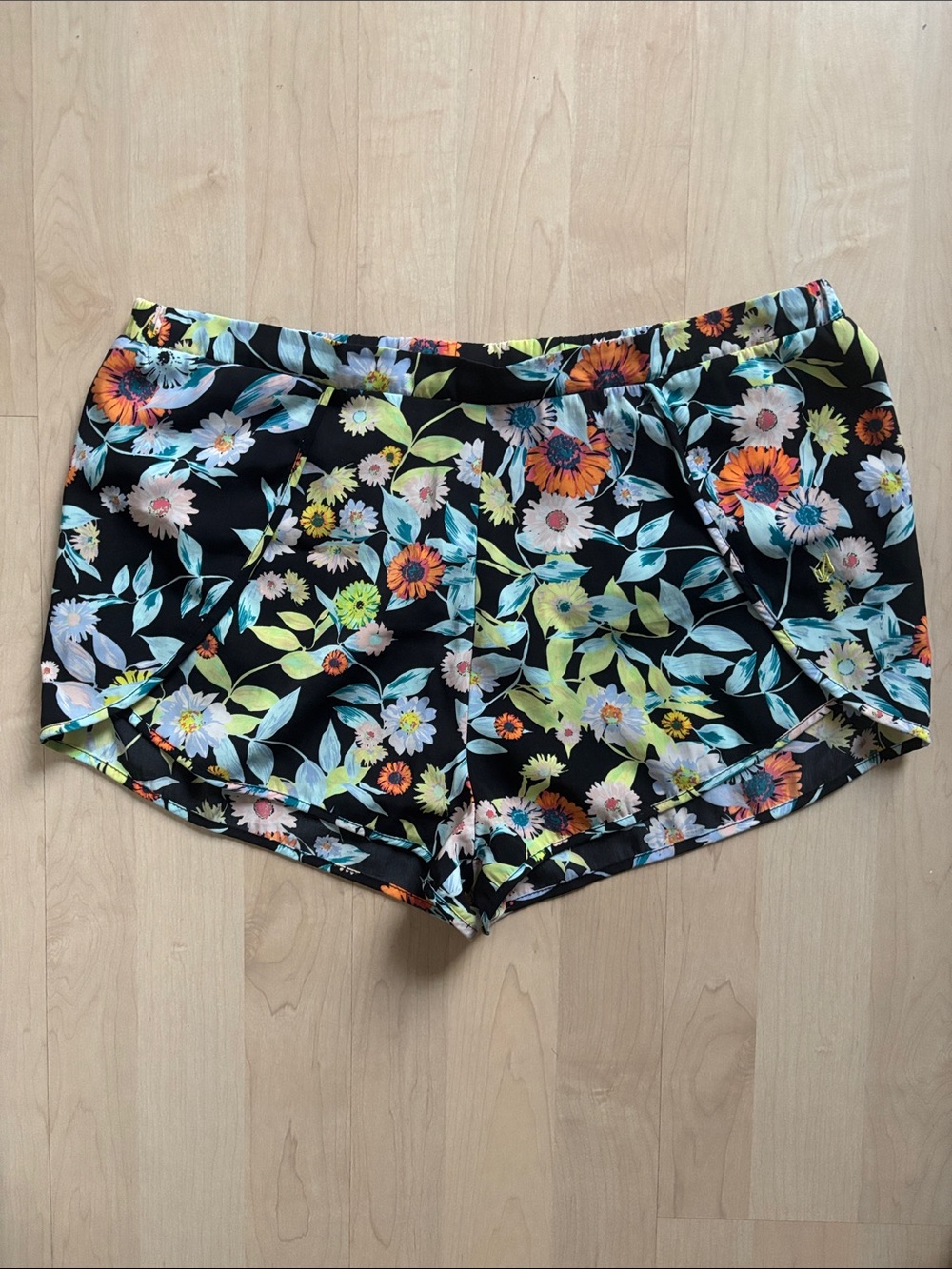 Volcom Shorts Floral Large